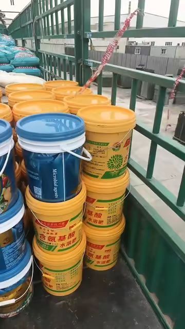 水溶肥搭配有机肥发一车，有需要的老板联系我
